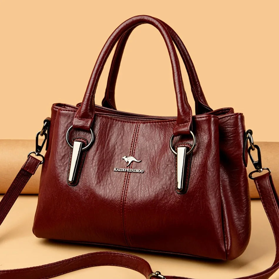 Mary Jane™ | Crossbody in soft leather