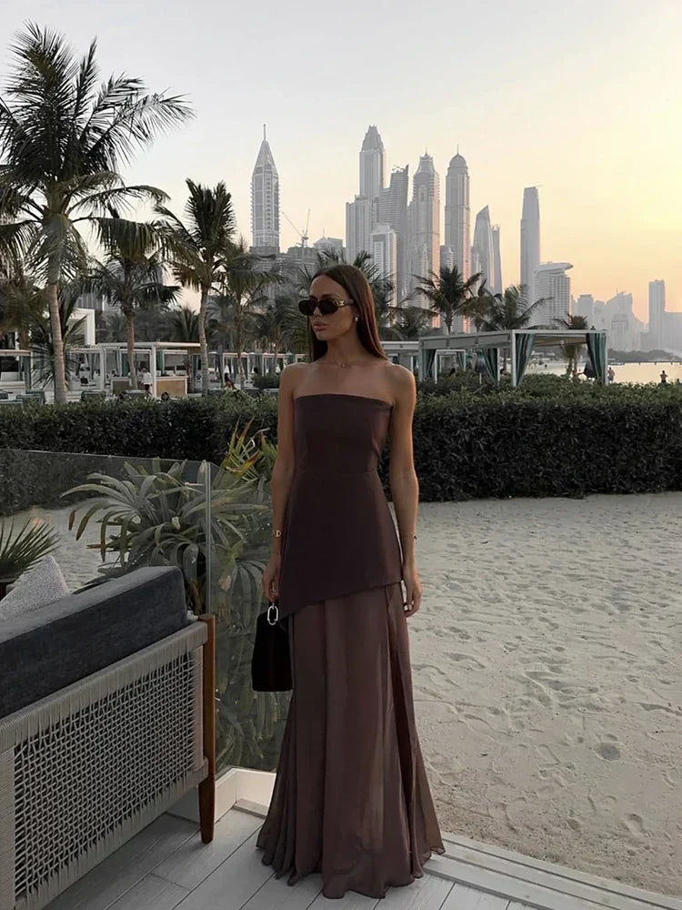 Georgia | Elegant Low Gown