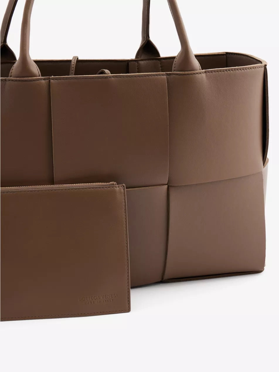 Mary Jane™ | Serelune Tote Bag